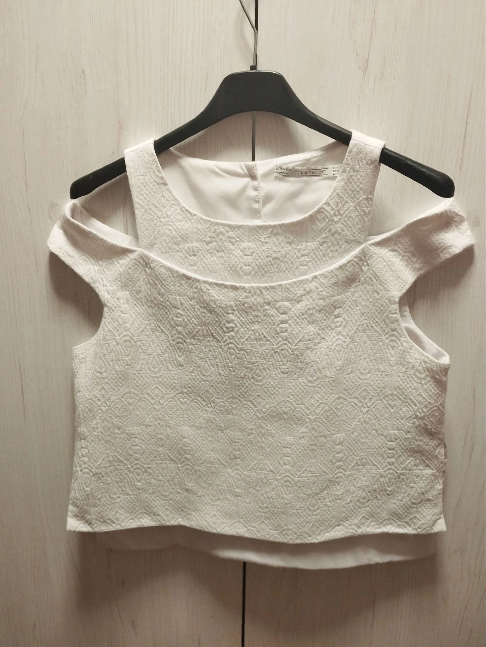 Zara Crop Top com abertura lateral Tamanho PP – photo 3
